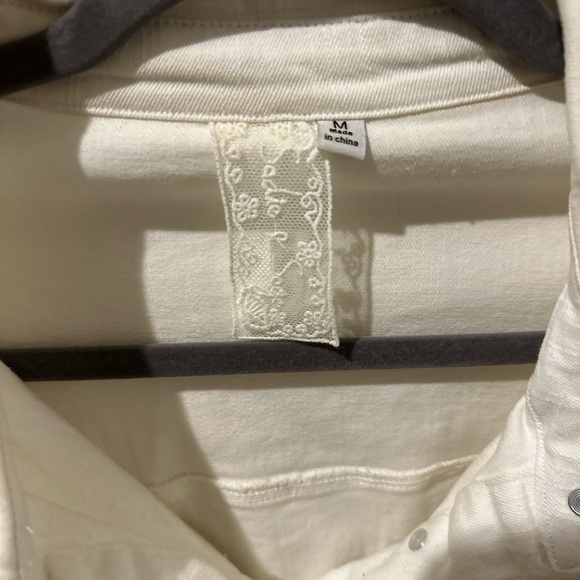 Sadie & Sage Cream Button-Up Romper - Picture 3 of 5